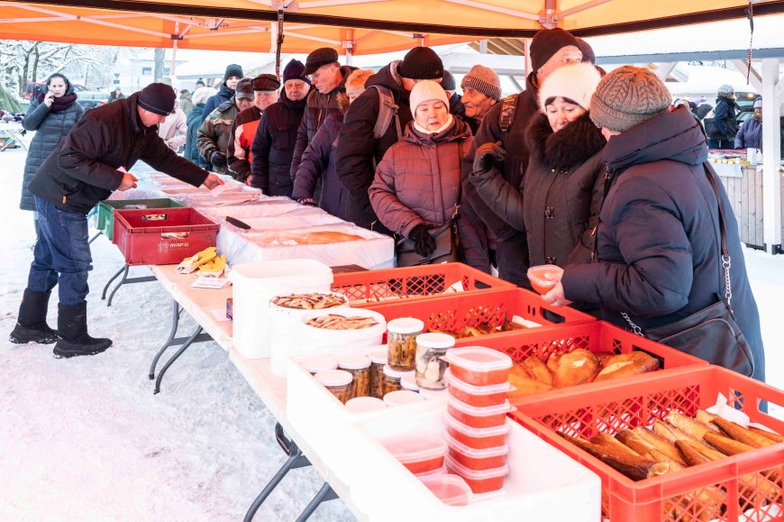 Kehra turg: koht, kus kohtuvad värske toodang, kohalikud müüjad ja kogukond