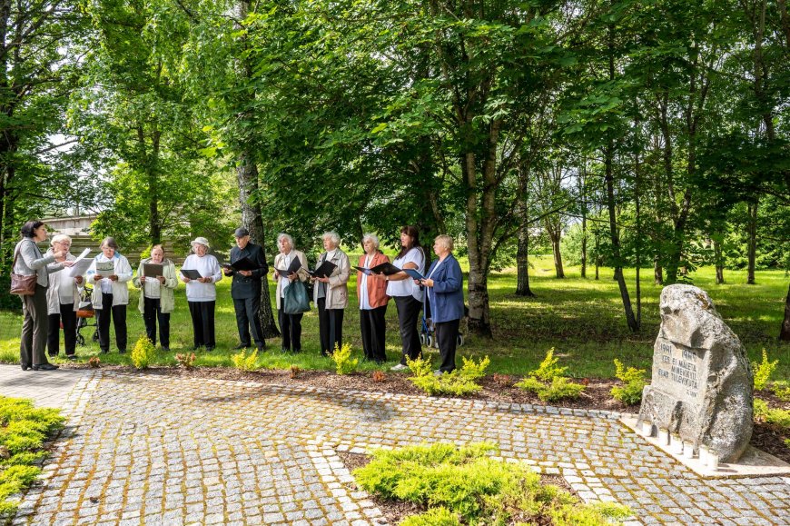 83 aastat juuniküüditamisest: Anija vallas toimus mälestusüritus lauluklubi Helin esinemisega