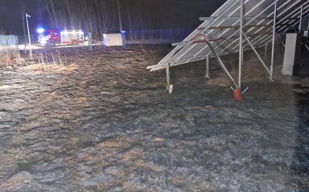 Kulupõleng Vikipalu külas päikesepaneelide all