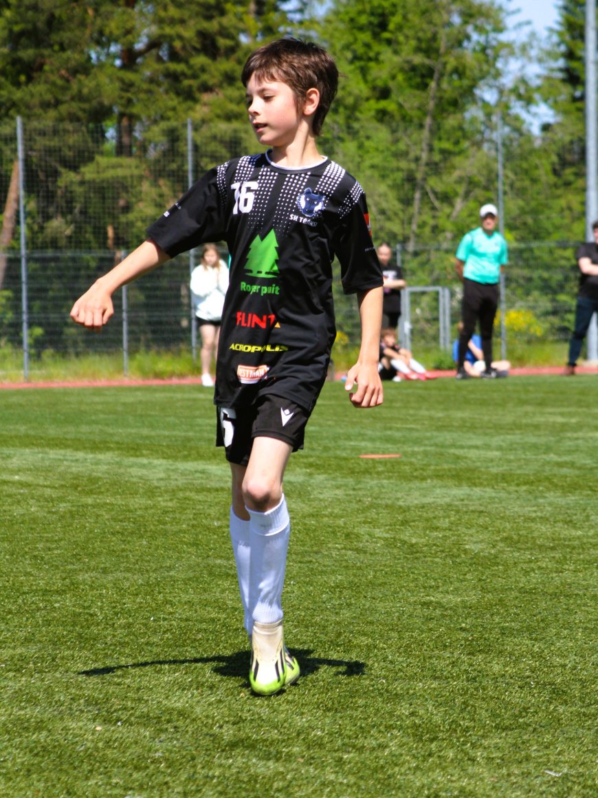 Anija JK U10 noored võitsid Kehras kõik mängud