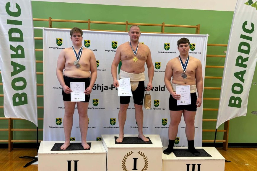 Kavalus ja toores jõud: Roman Sviridov  tõi Anija valda sumokulla