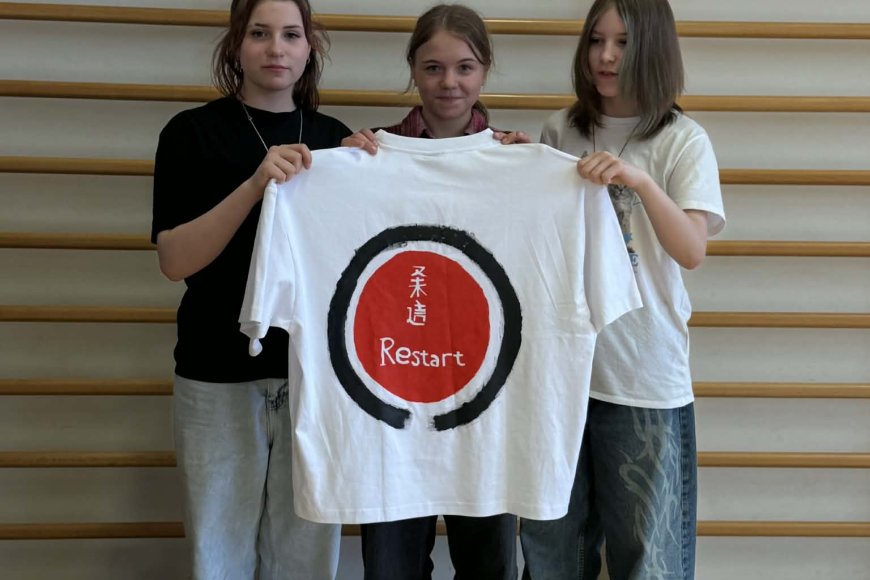 Kehra noored judokad ühendasid spordi ja kunsti: käsitsi maalitud klubivorm päästis Eesti meistrivõistlustel osalemise